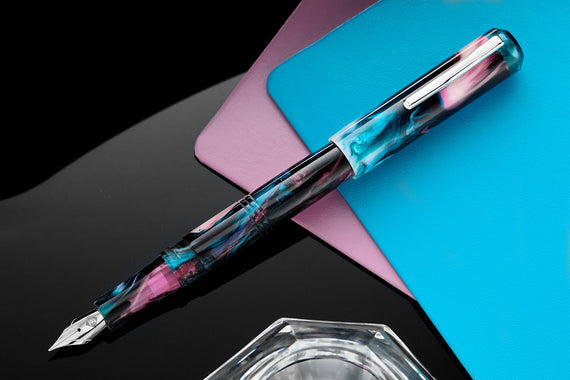 Franklin-Christoph Model 31 Fountain Pen - Fabalone Abalone (Limited Edition)