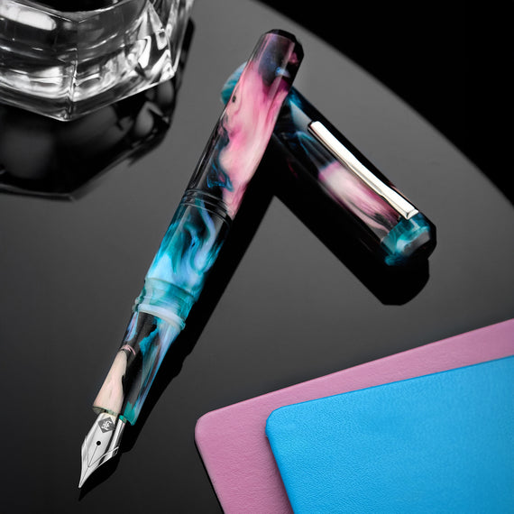 Franklin-Christoph Model 31 Fountain Pen - Boundless Horizon (Limited Edition)