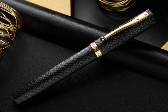 Magna Carta Mag 600 Fountain Pen - Black Ebonite Chased