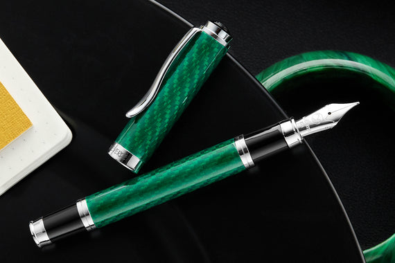 Monteverde Innova Fiberglass Fountain Pen - Emerald (Special Edition)