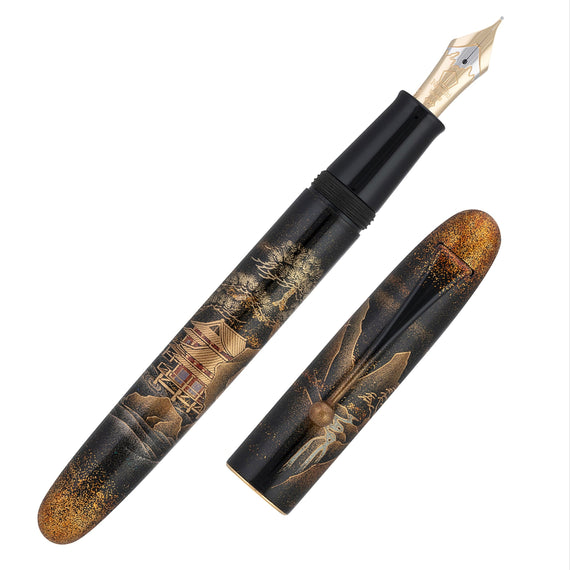 Namiki Yukari Royale Maki-e Fountain Pen - Night Scene of Pavilion