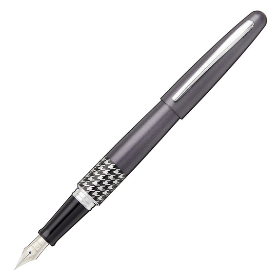 Pilot Metropolitan Fountain Pen - Retro Pop Gray
